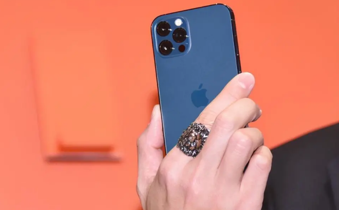 蓬溪苹果手机维修分享iPhone12系列重启方法教程 
